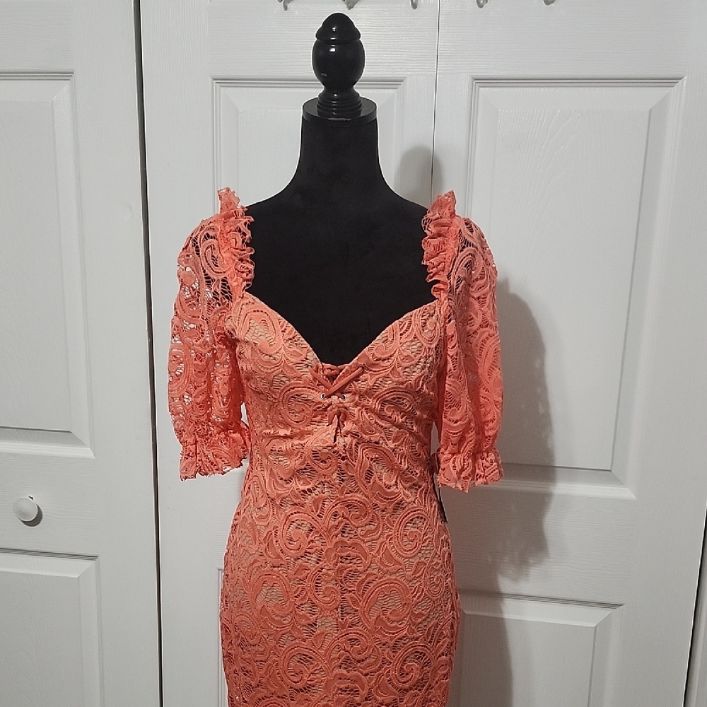 #44 Gold Hanger Collection Venus Coral Lace Long Sleeve Dress